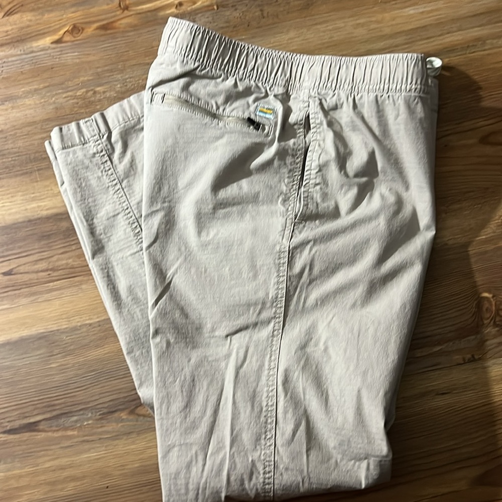 Vuori Men’s Ripstop pants, no size tag, natural/tan, waist 31”